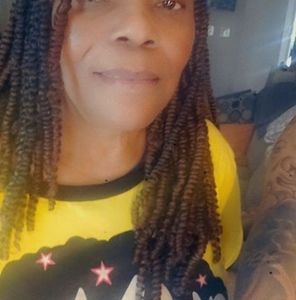 Meet your Posher, Earlene